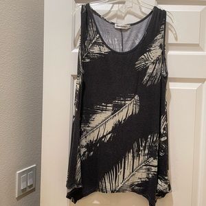 Women's Top